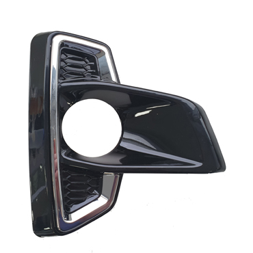09-028-031.jpg Moldura de paragolpe para Toyota Hilux 2019/2021 con cromado derecho