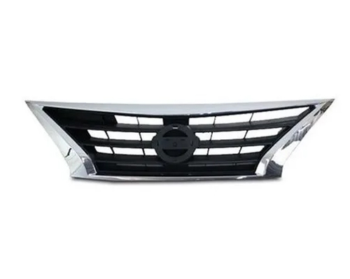 18-031-029.jpg Parrilla para Nissan Versa 2015/2020 negra Borde cromado